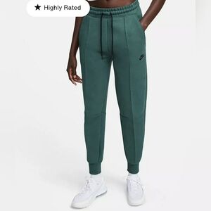 Womens Nike Sportswear Tech Fleece Jogger Pants FB8332-328 Size 3X